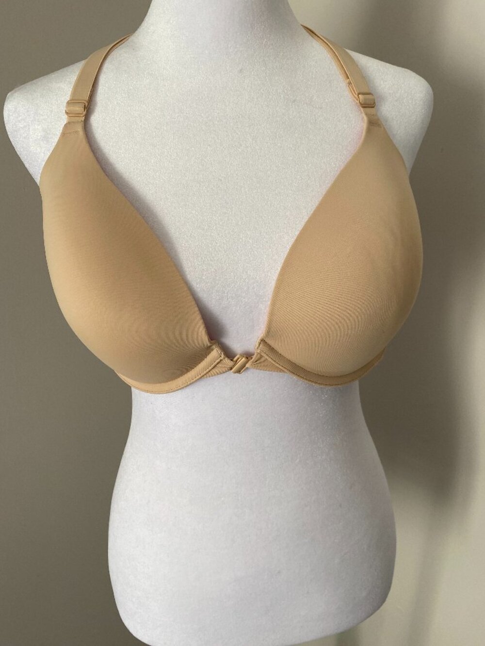 NEW Victoria's Secret Pink Front Closure Bra